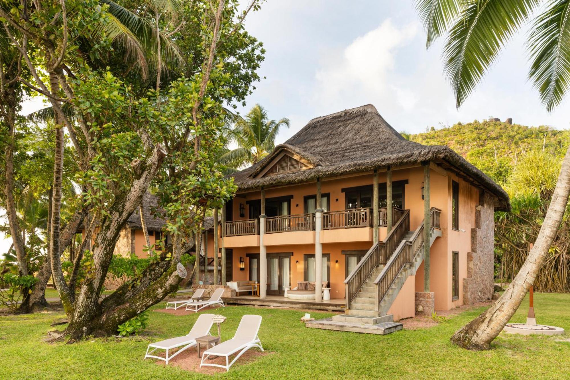 Constance Lemuria Гранд Анс Екстериор снимка A villa at the resort